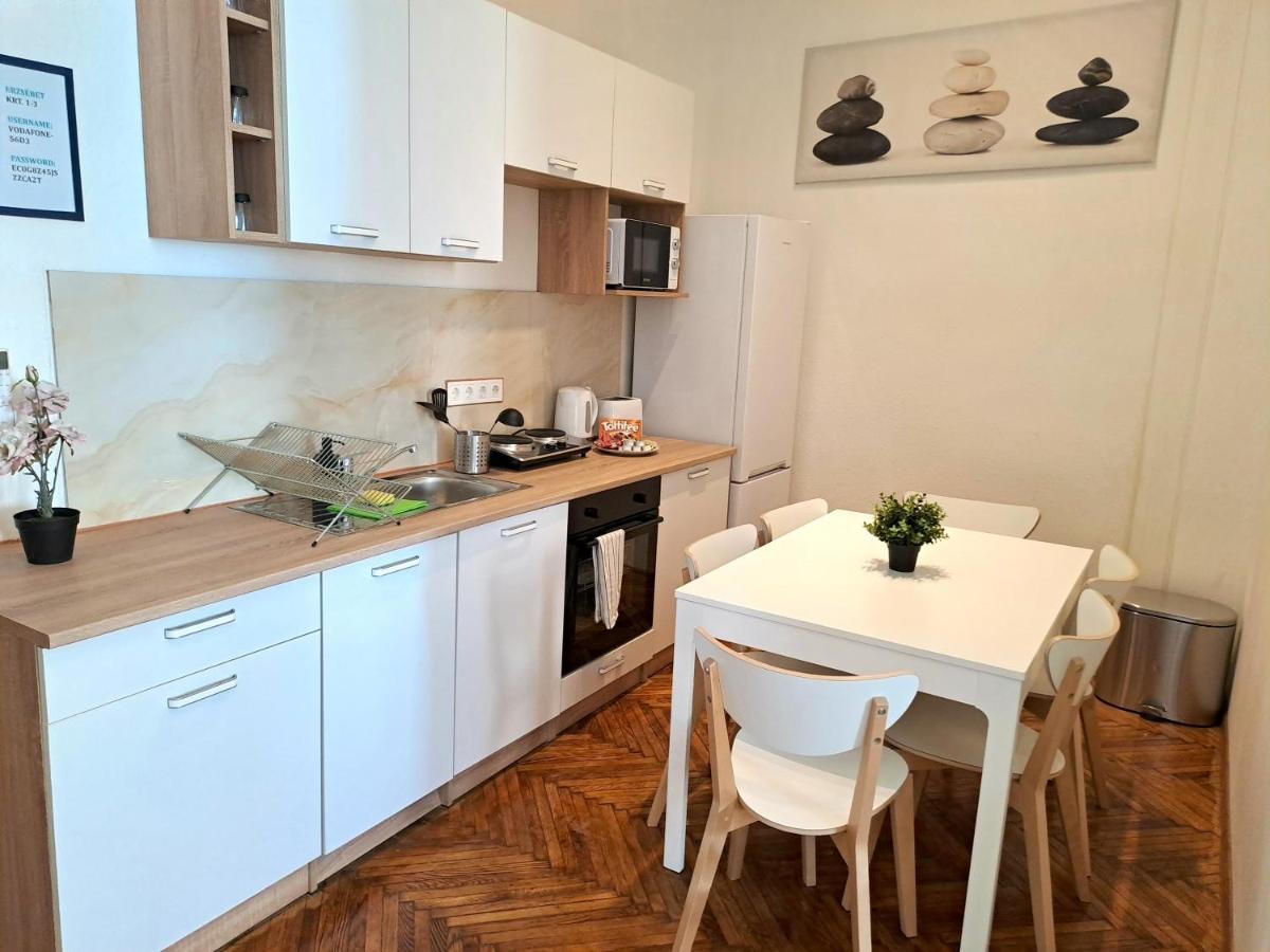 Emerald Apartment Boedapest Buitenkant foto