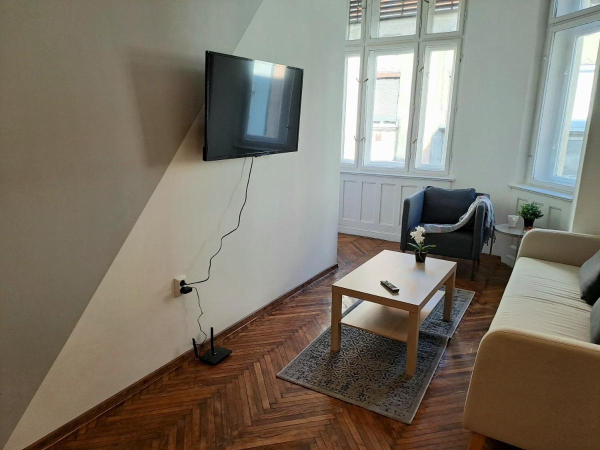 Emerald Apartment Boedapest Buitenkant foto