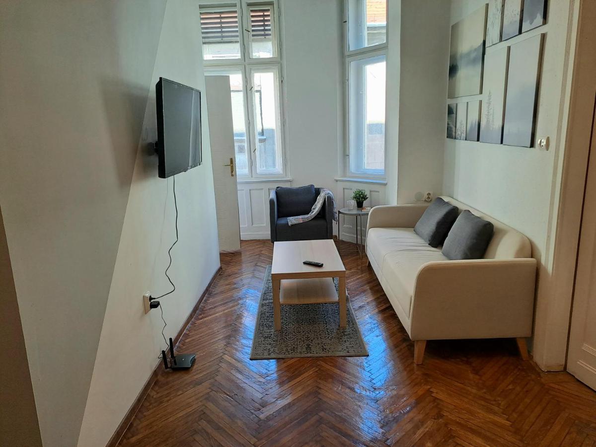 Emerald Apartment Boedapest Buitenkant foto